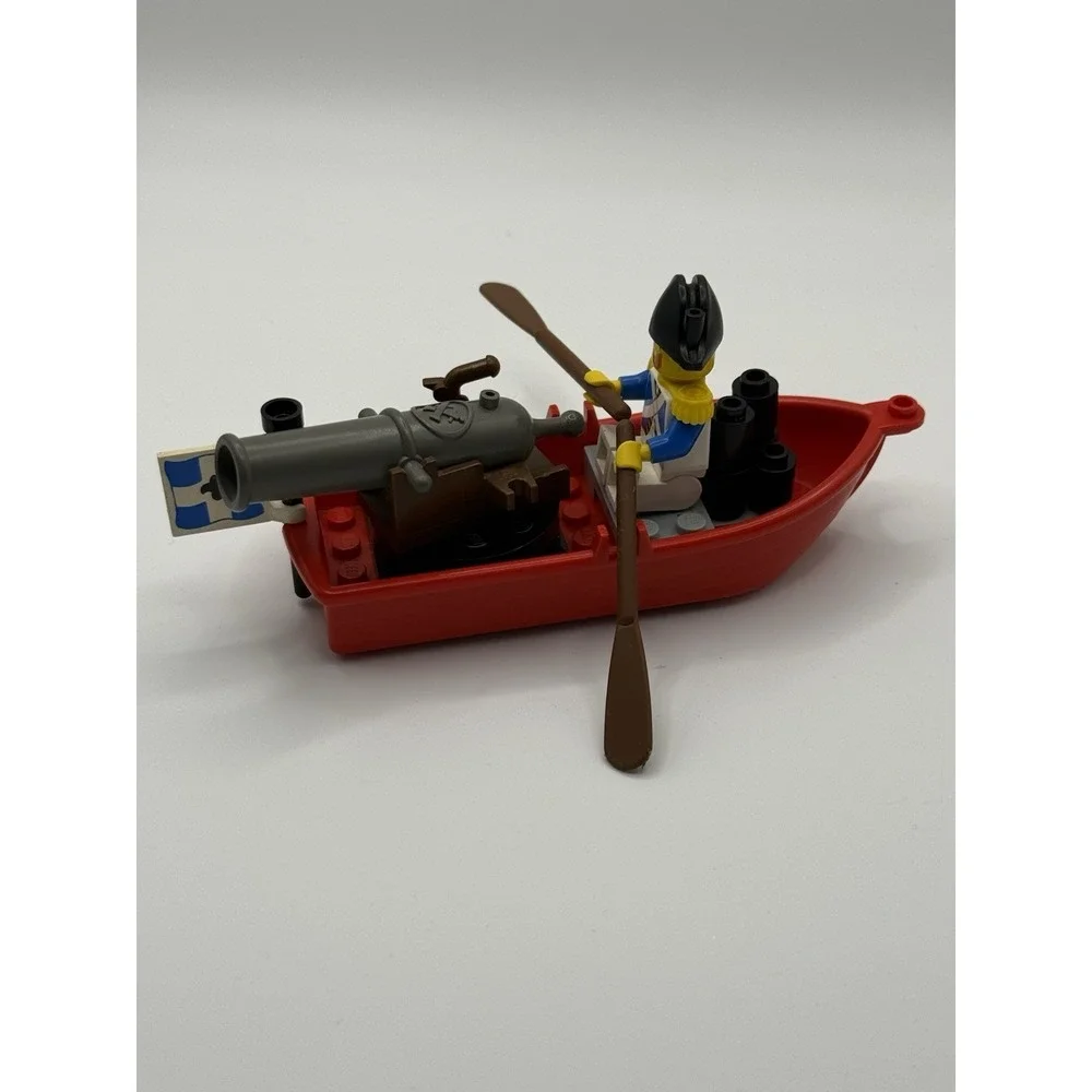 LEGO Pirates 6259 Broadside Brig 6245 Harbor Sentry 98% Missing 2‎ Pieces READ